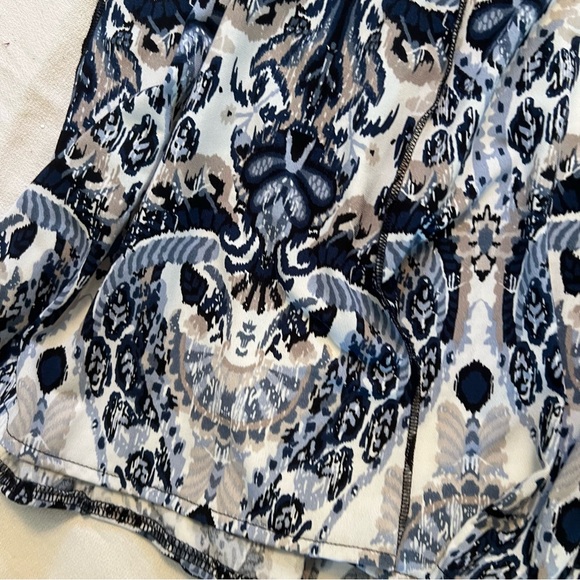 Haani blue and White Paisley Maxi Dress - Picture 6 of 13